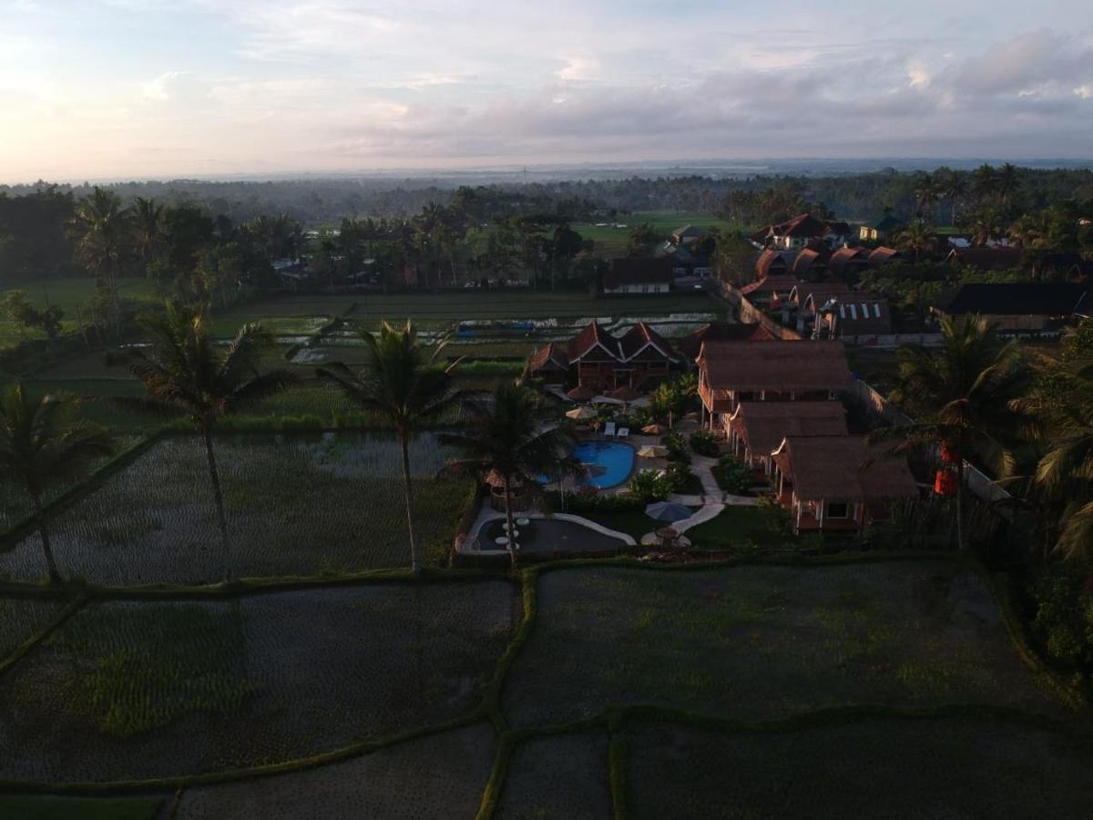 Tetebatu Flush Harmony Hotel Exterior foto